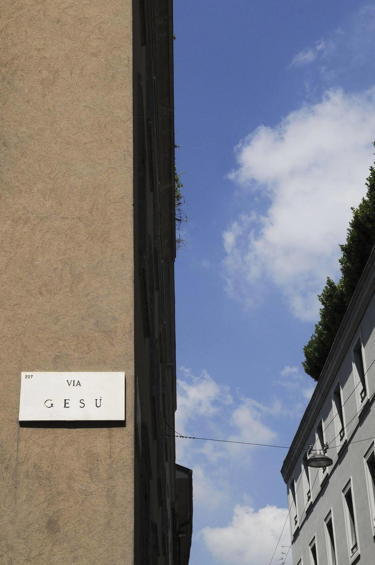 Montenapoleone Rentclass Gloria Apartment Milan Exterior photo